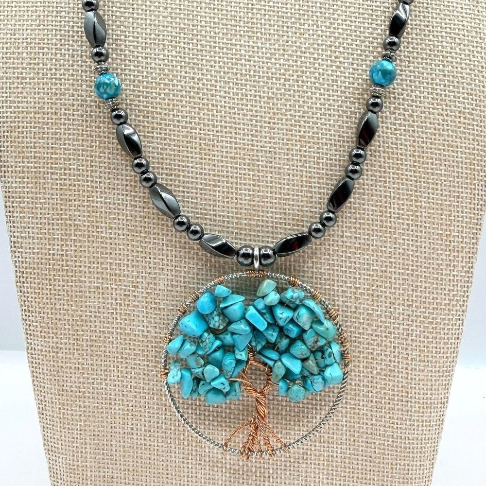 Vintage Y2K Tree of Life Wire Wrapped Turquoise Beaded Pendent Necklace Jewelry